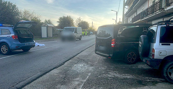 Incidente mortale a Corigliano Rossano: anziana travolta da un furgone sulla Statale 106
