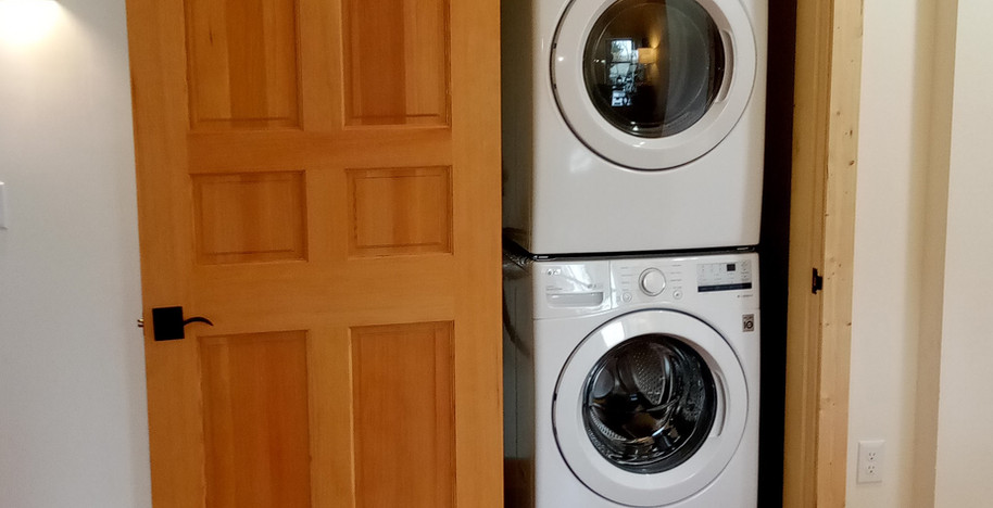 El Sol Washer and Dryer in Unit