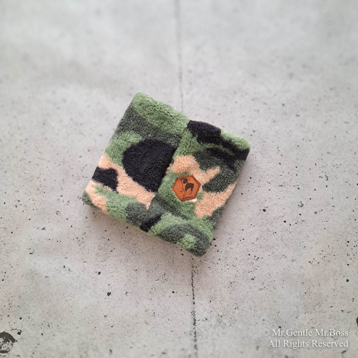 カモフラージュ柄 耳までぬくぬくNeck Wamer ☆Green