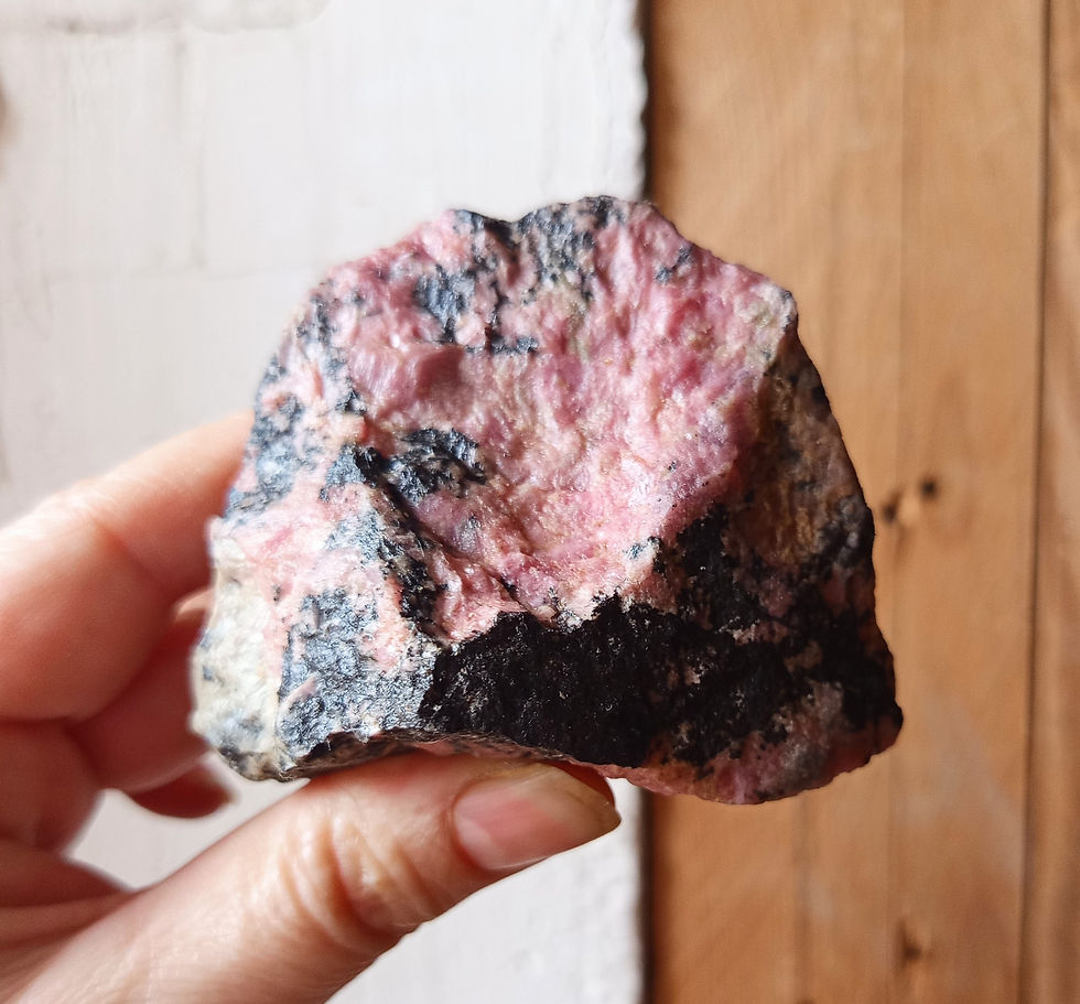 Miniature : Rhodonite de Madagascar, 349g.