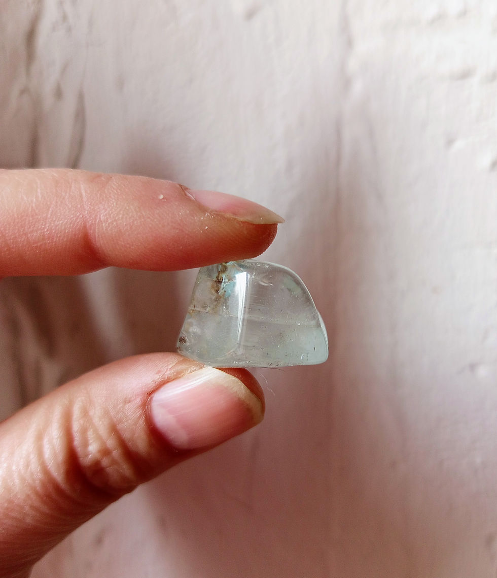 Miniature : Topaze de Madagascar, 18g.