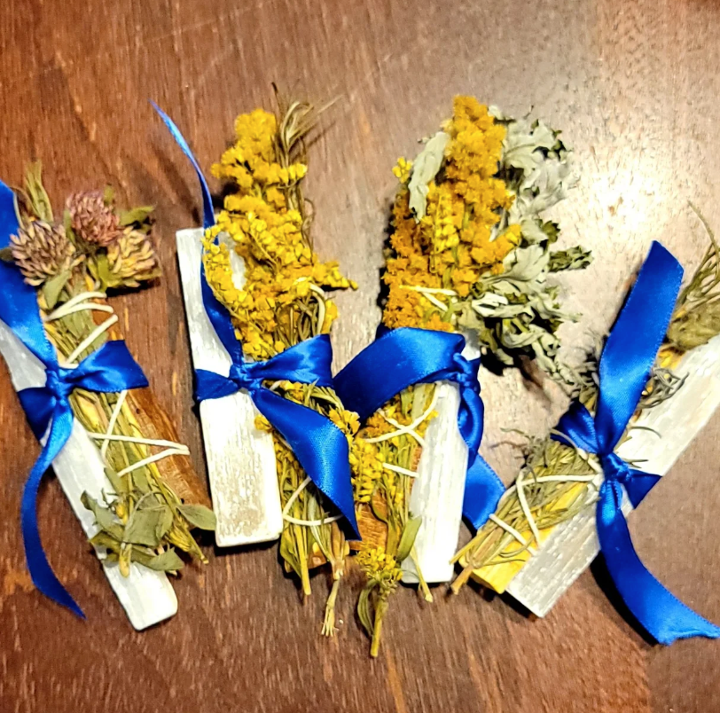 SACRED PALO SANTO SMUDGE BUNDLE