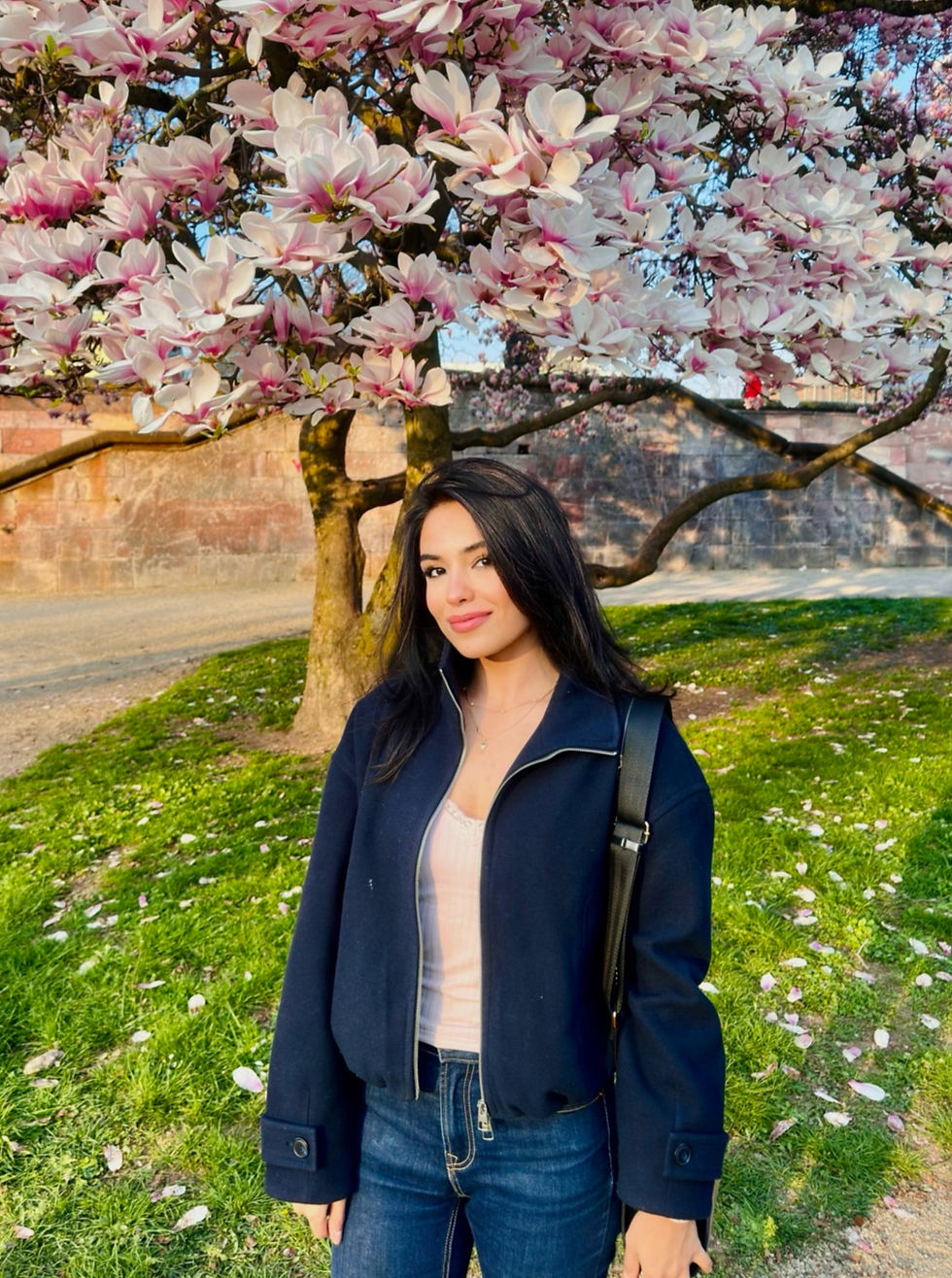 Negin_edited_edited.jpg