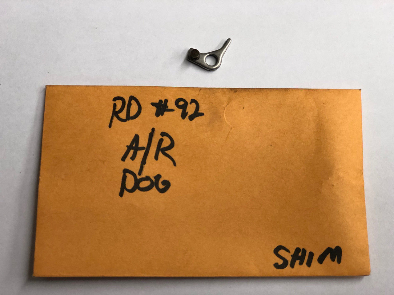 RD 0092 A/R Dog