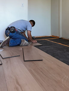 laminate-floor-installation-process-in-Rancho-Santa-Margarita-CA
