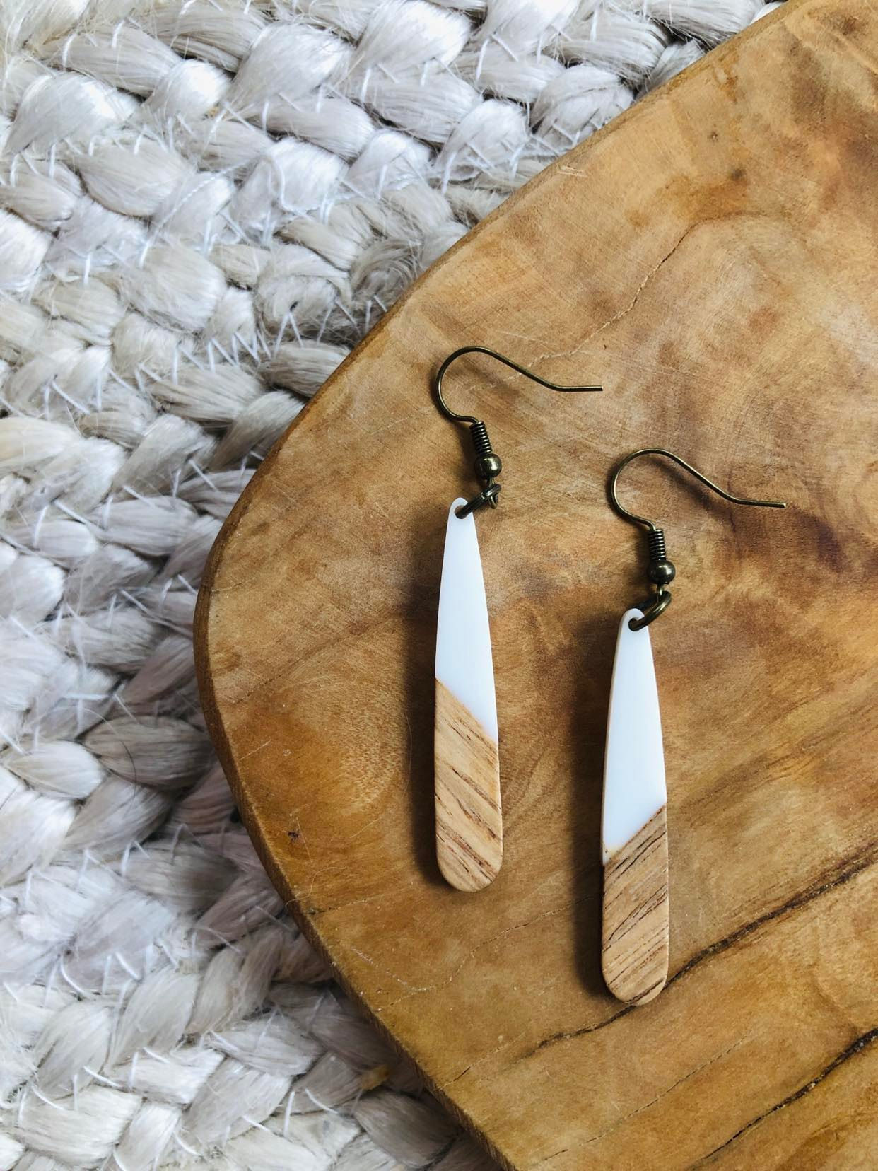 wood + resin teardrop pendant - coconut