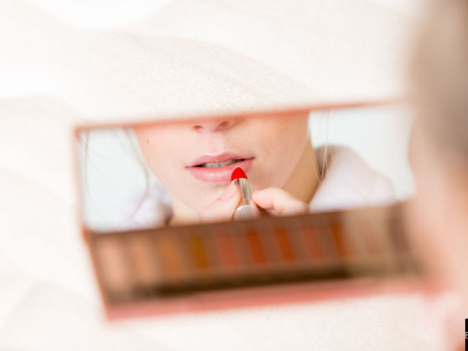 maquillage et coiffure pour mariage, enterrement de vie de jeune fille, soirées filles, év