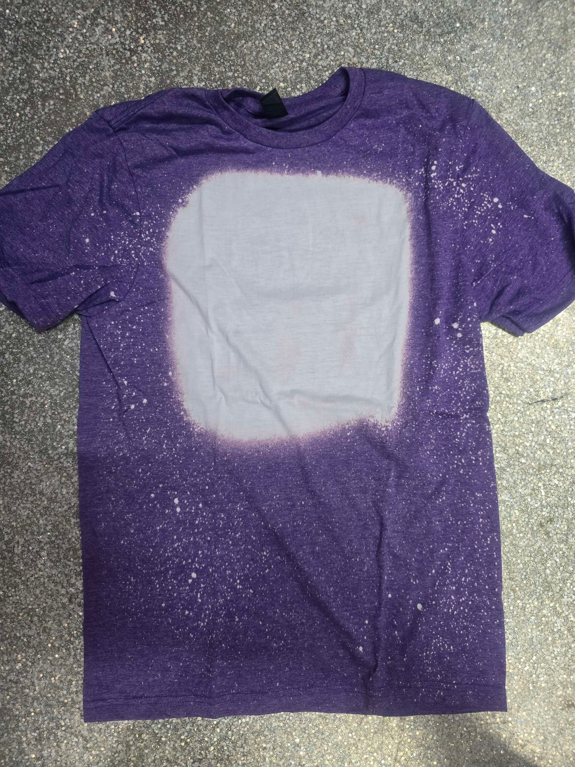Heather purple *BLANK* Bleached Gilden Softstyle tee 