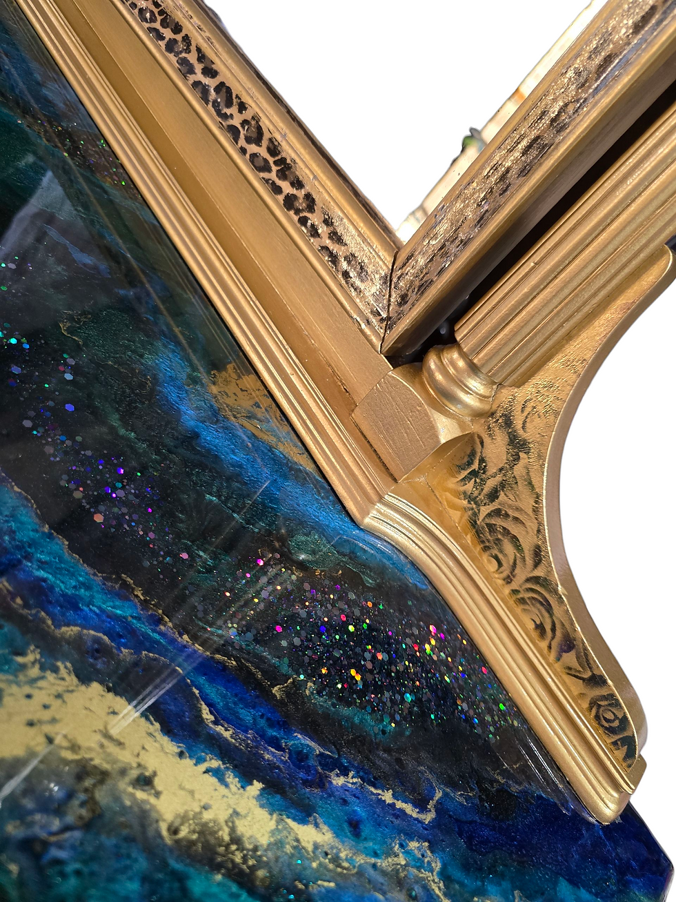 Thumbnail: Peacock Paradise Aurora Vanity