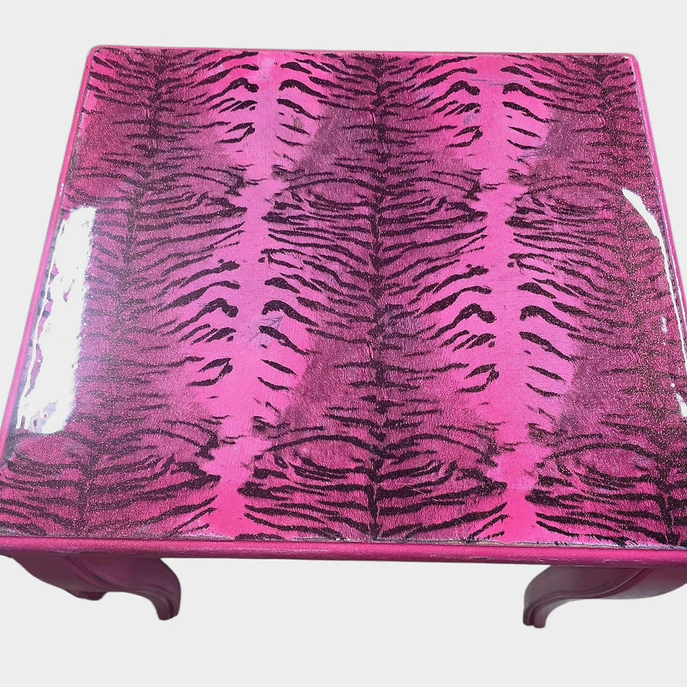 Thumbnail: Tigress Barbie Edition 💅🐅End table