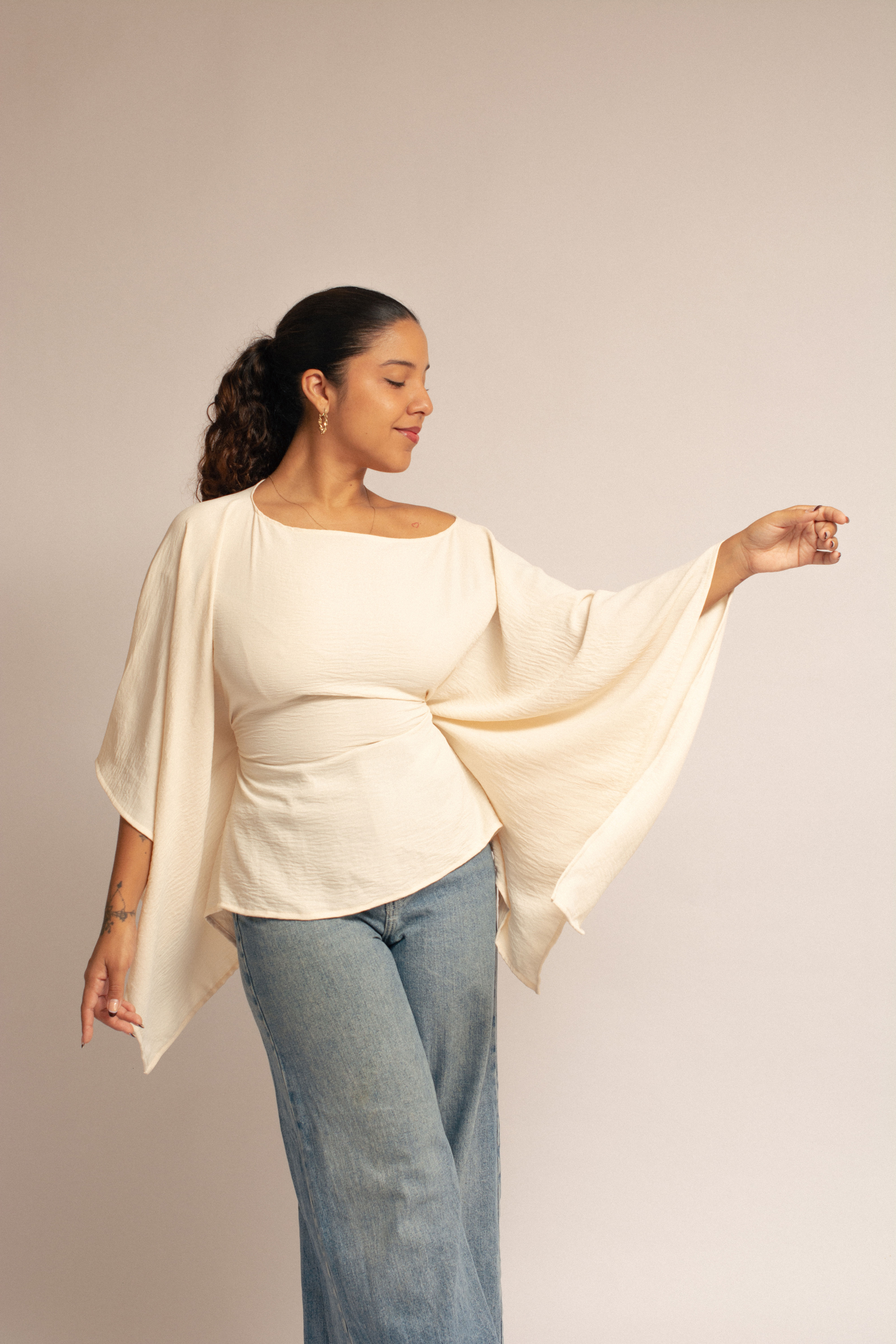Light Lily Cape