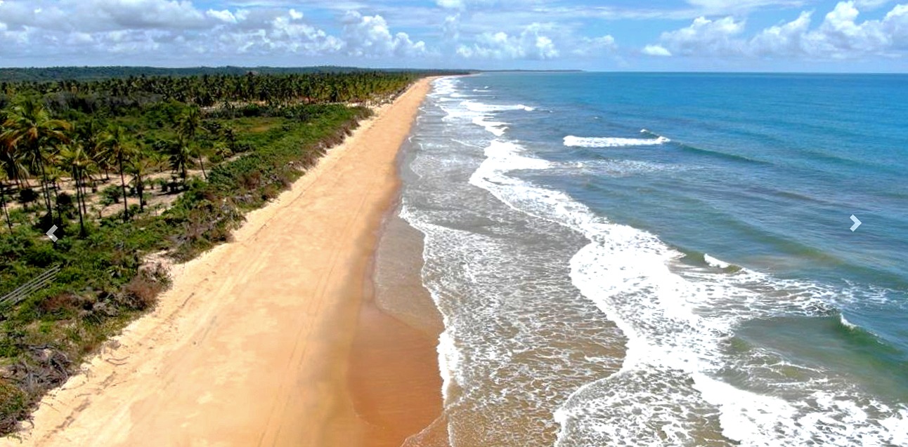 Praia de Mugiquiçaba (Orla Norte)