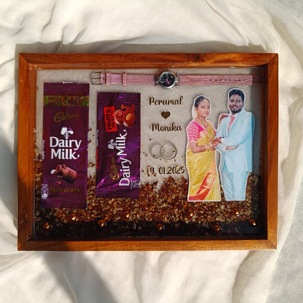 Chocolate & Couple Frame Gift