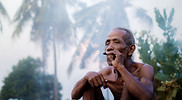 asian-men-are-smoking-in-countryside-YZV