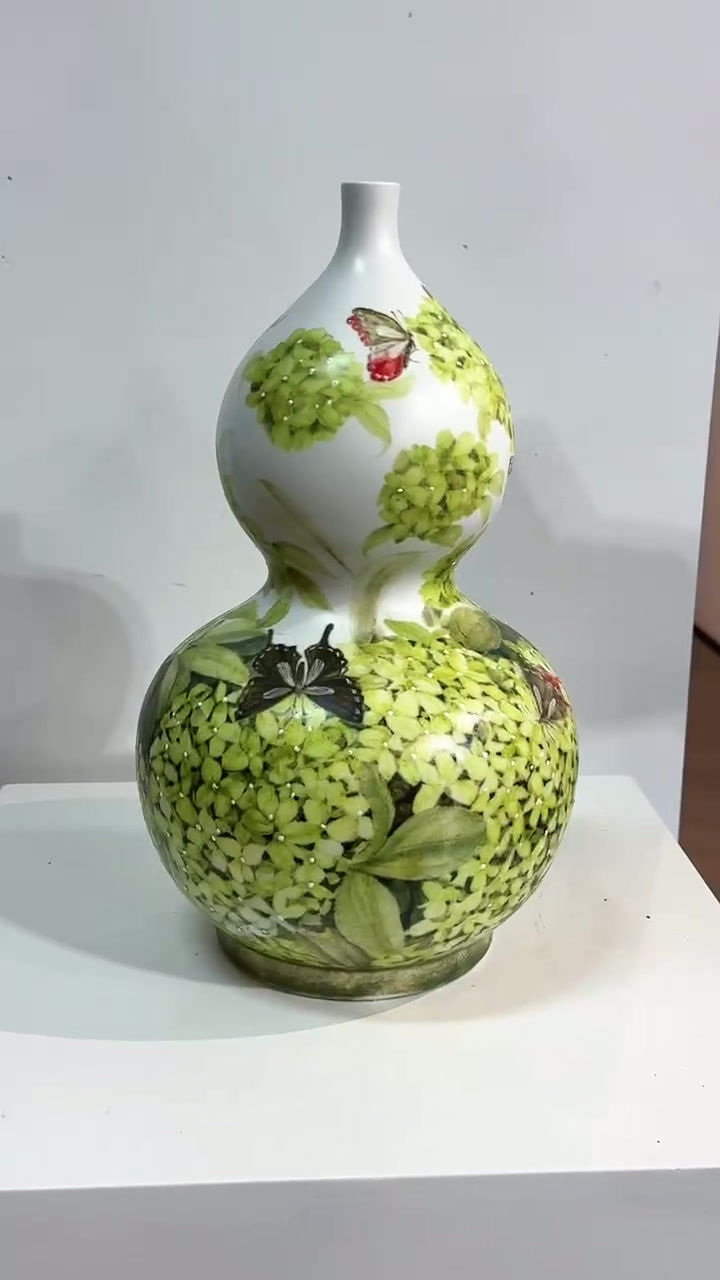 الصورة المصغرة: Original Design - Green Hydrangea Gourd