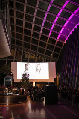 https://www.capturehouse.co.uk/post/capturing-sky-frame-s-event-at-sky-gardens