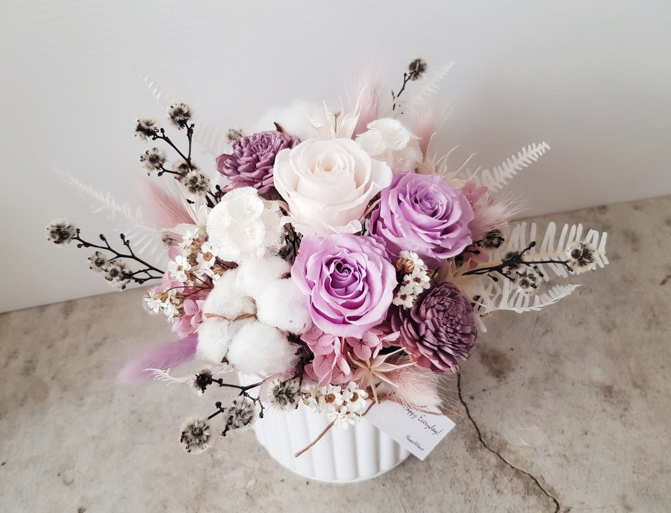 夢幻紫色不凋花白瓷盆