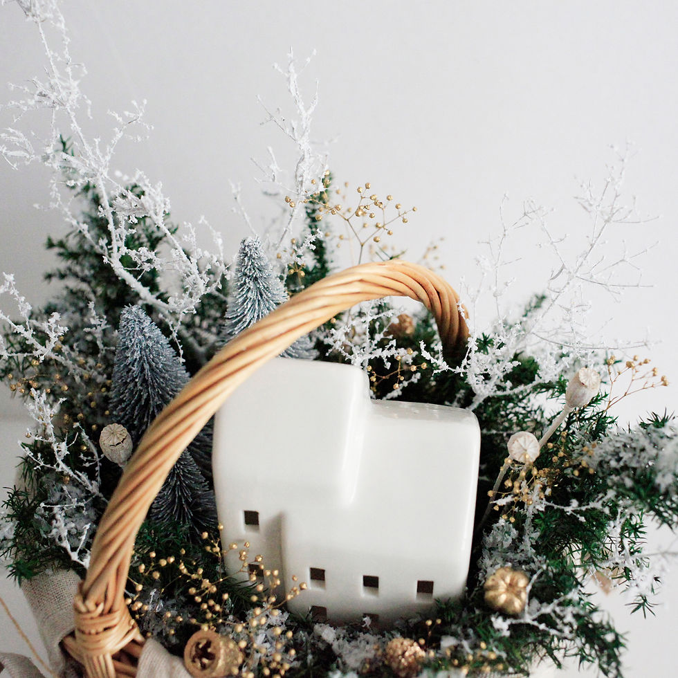 縮圖：Xmas| 永生雪松+乾燥素材 | 奇幻森林小屋提籃盆花