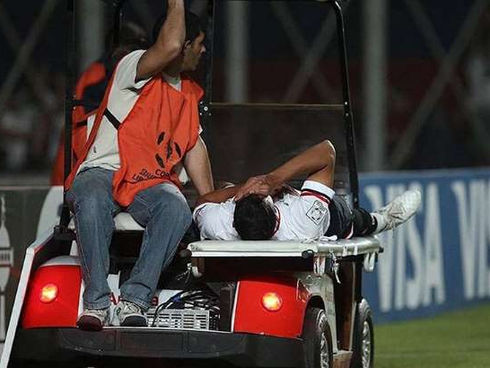 Alan Kardec fora por seis meses