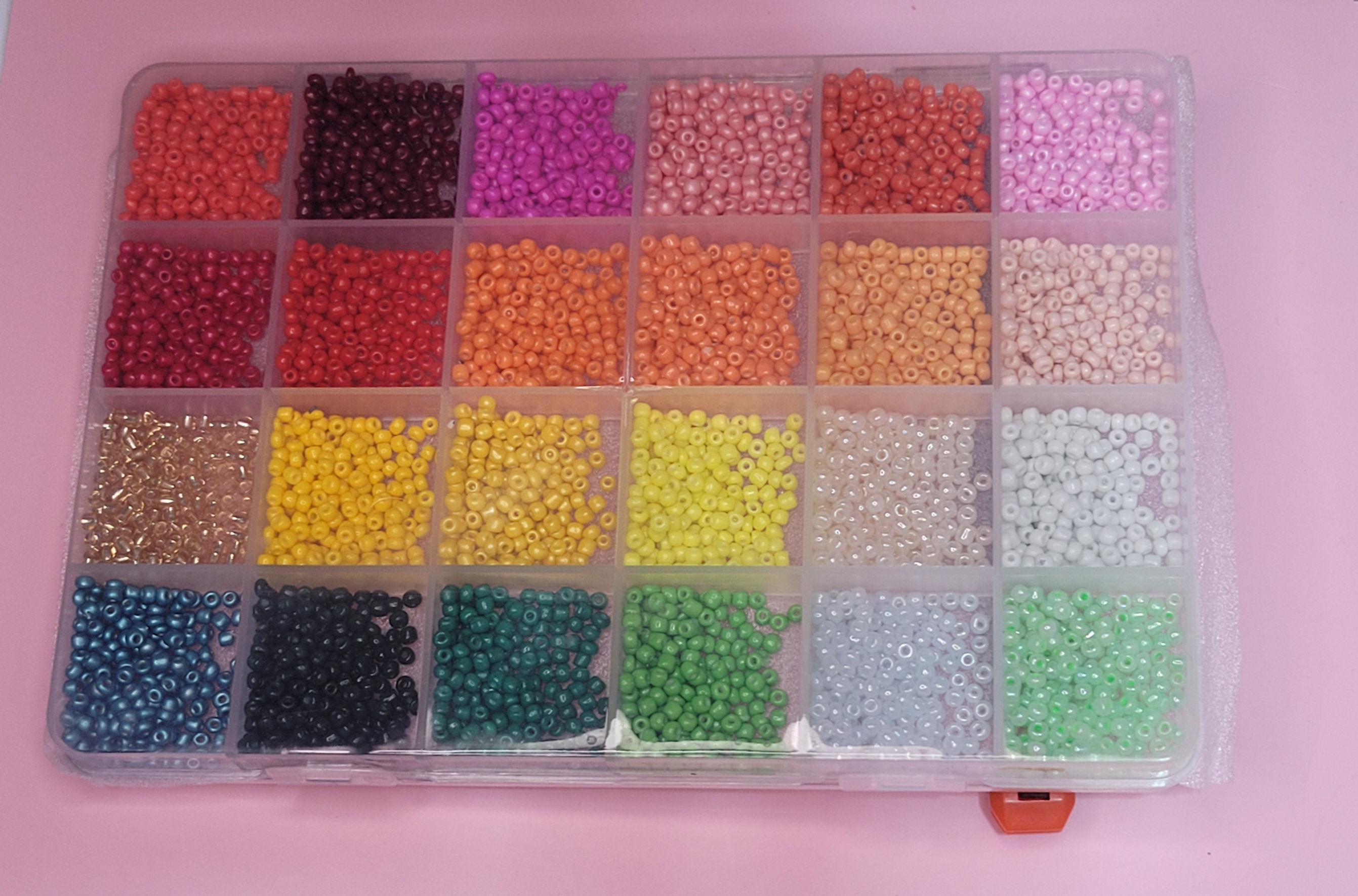 8/0 Rainbow Seed Beads