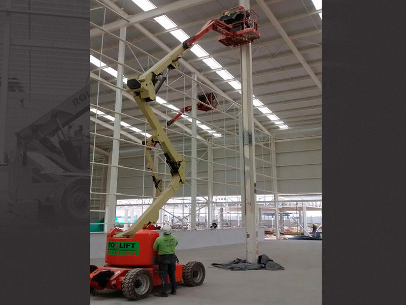 rolift rental Manlift articulado JLGE450AJ 2