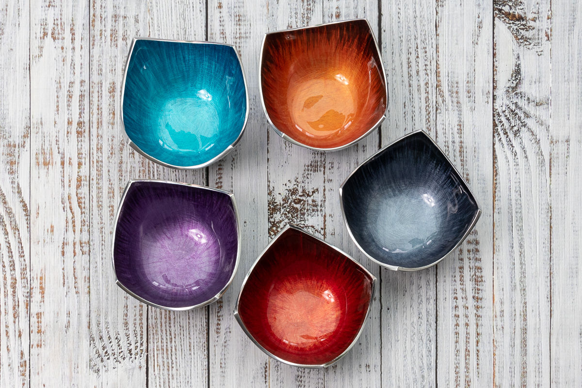 Eco-friendly Purple Teal Blue Orange Red Grey Metal Tapas Snack Bowl