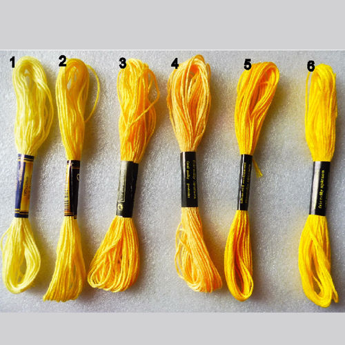 Échevettes de fil à broder 6 brins 8m