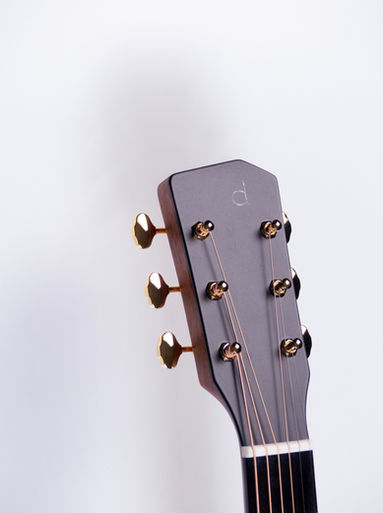 The headstock of DUB-GAC model