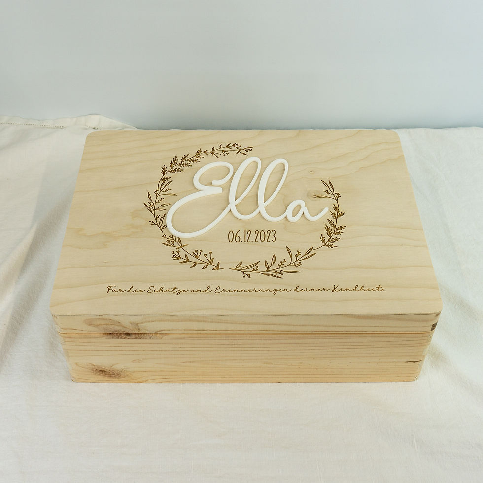 Miniaturbild: Große Erinnerungsbox aus Holz - Geschenk zur Geburt – Gravur, 3D Name