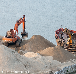3.-Boats-loading-sand-mined-from-the-mekong-delta.png