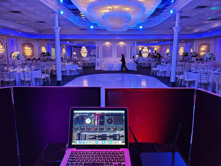 Is A DJ Worth It For A Wedding?