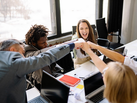 Key Players Behind Every Successful Live Events