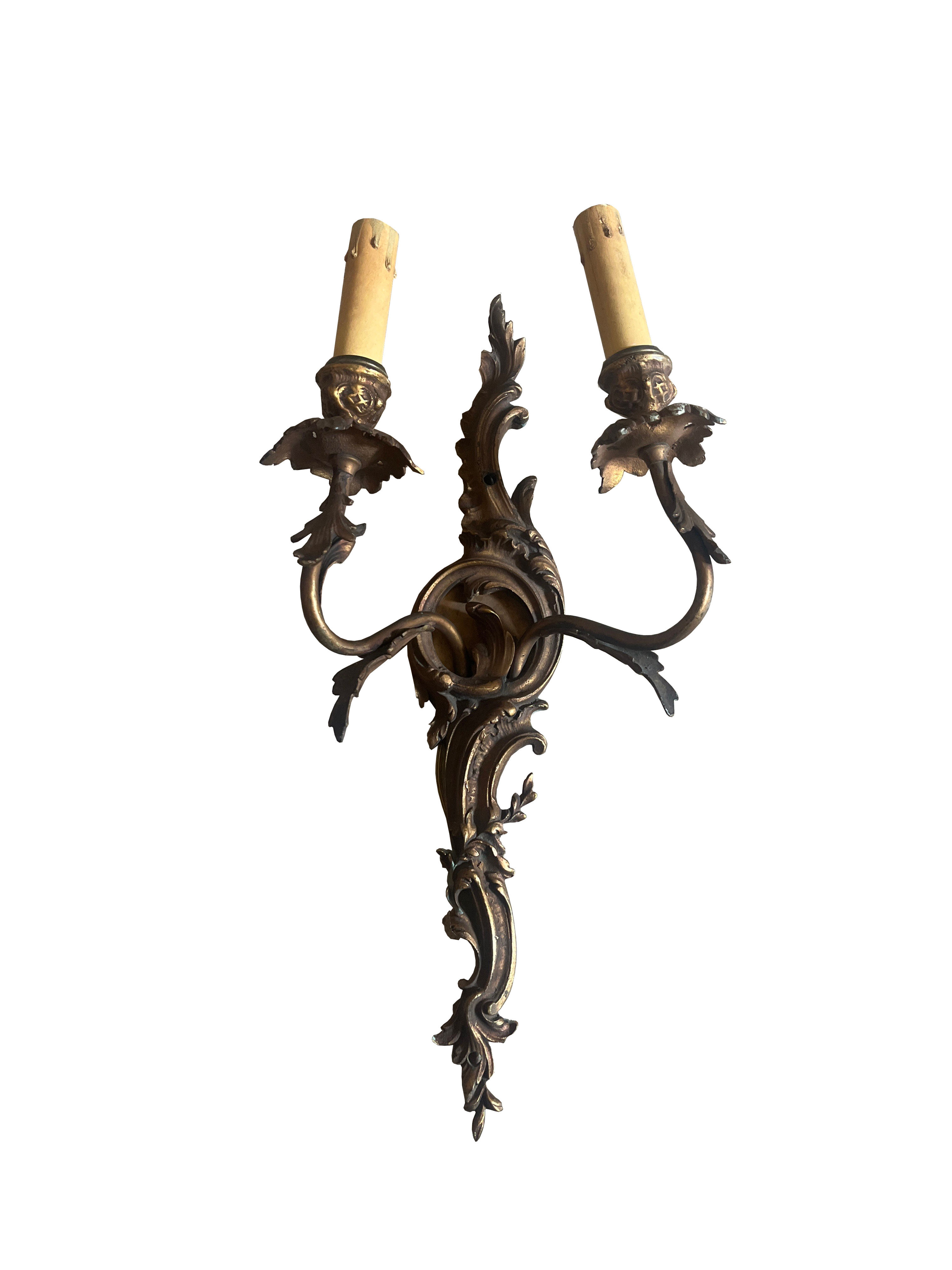 1920s French Louis XV Style Gilt Brass Wall Sconce - PL15