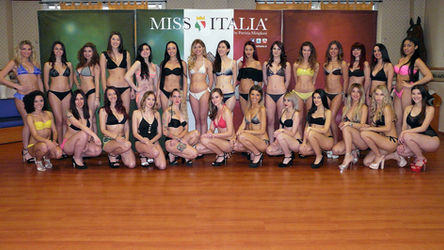 Miss Italia: il primo casting a Vinovo. Tutte le partecipanti