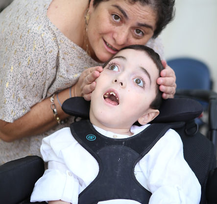 לביא ביום בר המצווה, למרות הקורונה וההחלמה של יוליה מסרטן היה חשוב לנו לחגוג!