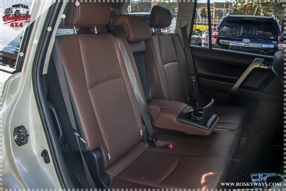 Thumbnail: Toyota Land Cruiser Prado TX