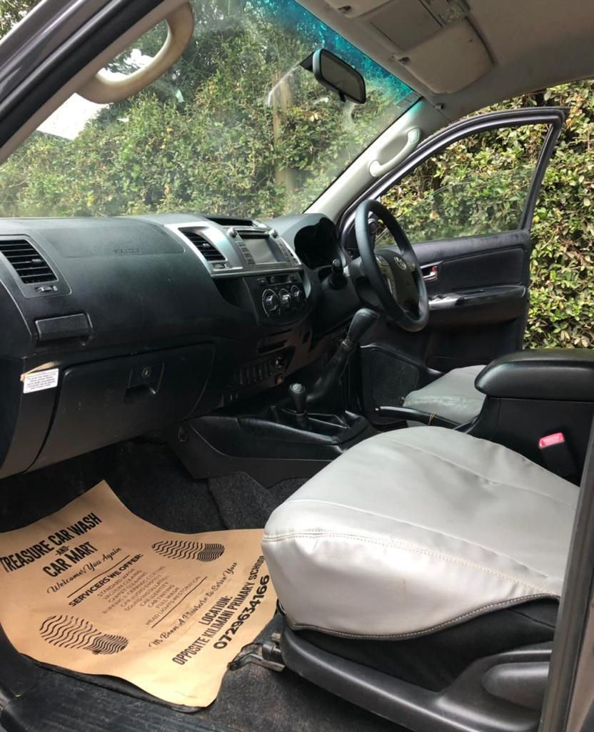 Thumbnail: TOYOTA HILUX HL3