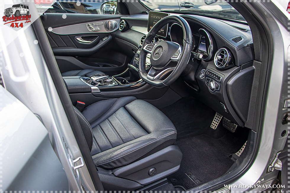 Thumbnail: Mercedes Benz GLC250 4MATIC