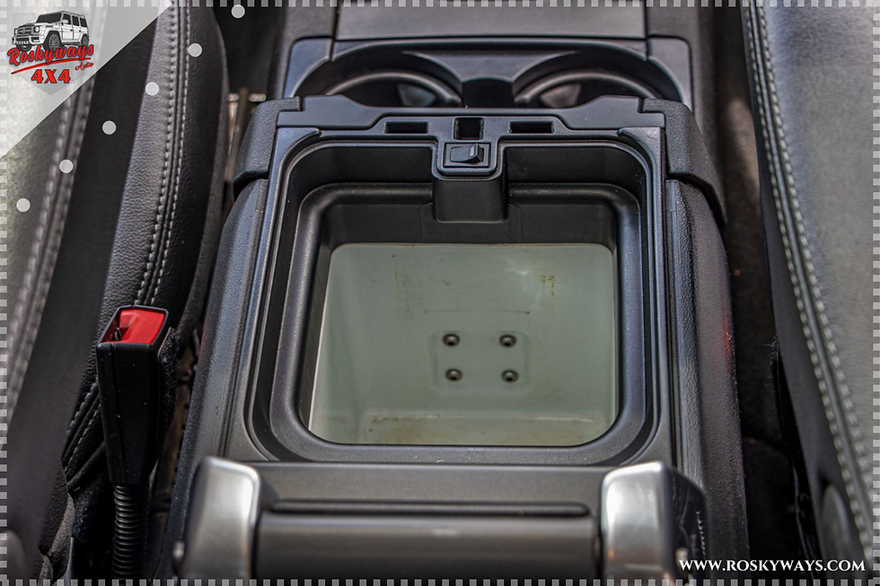 Thumbnail: Land Rover Discovery 4 HSE