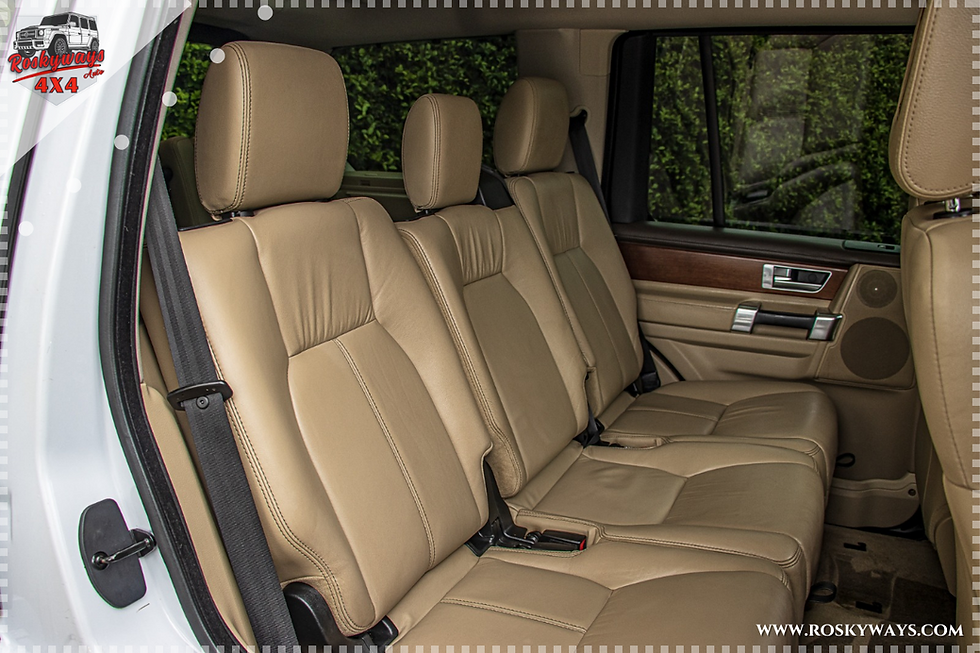 Thumbnail: Land Rover Discovery 4