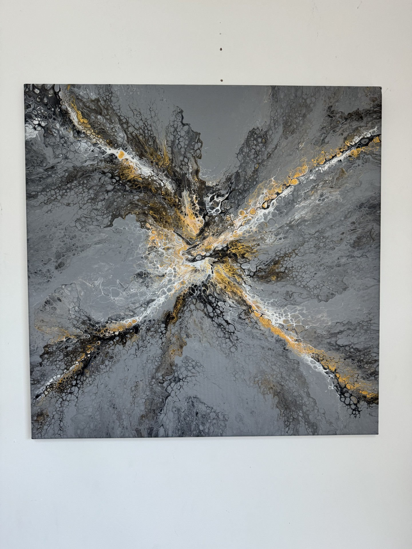 Striking 60 x 60 cms. Slim canvas