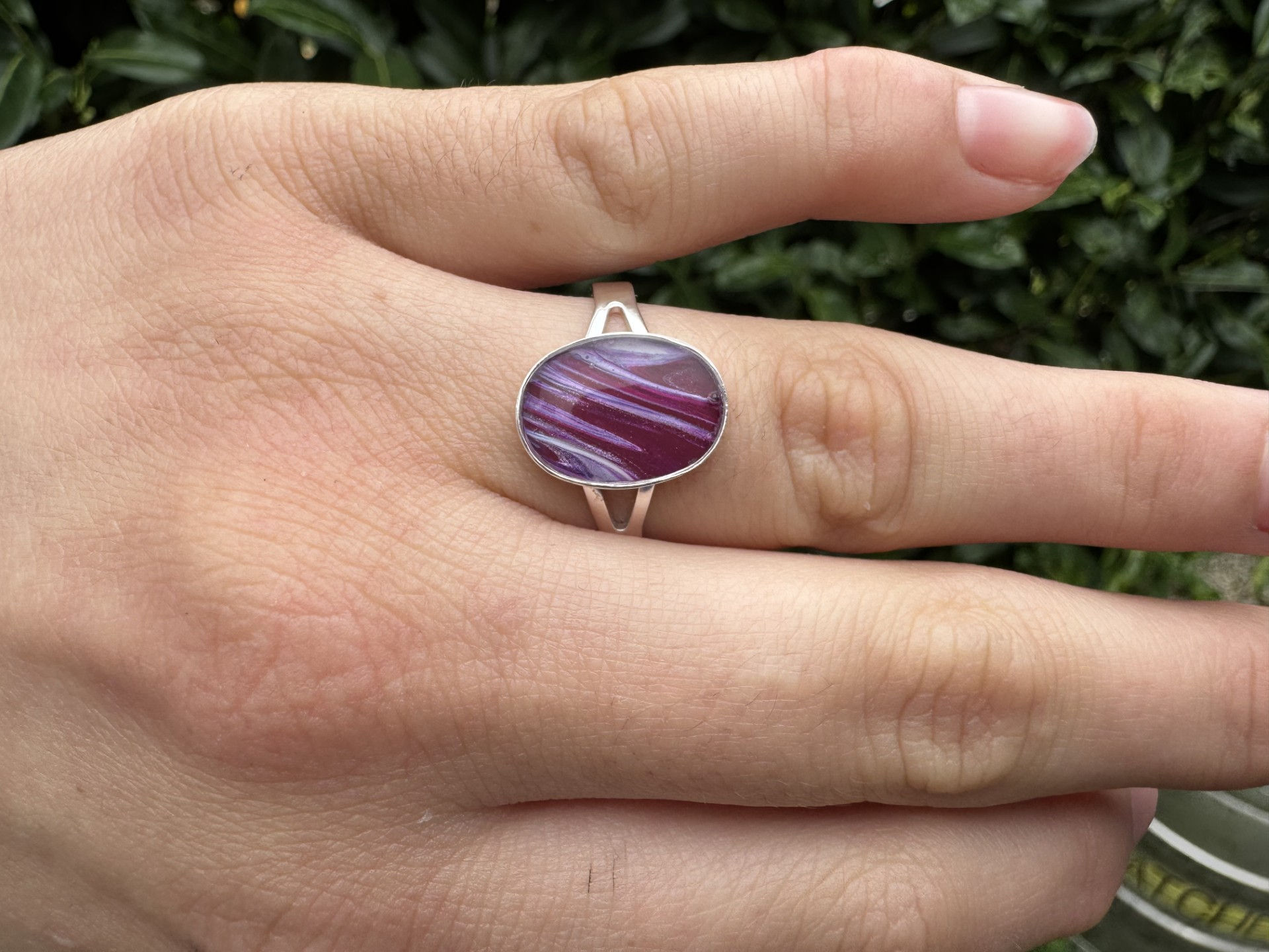 Sterling Silver Adjustable Ring 1.5 x 1cms Purple
