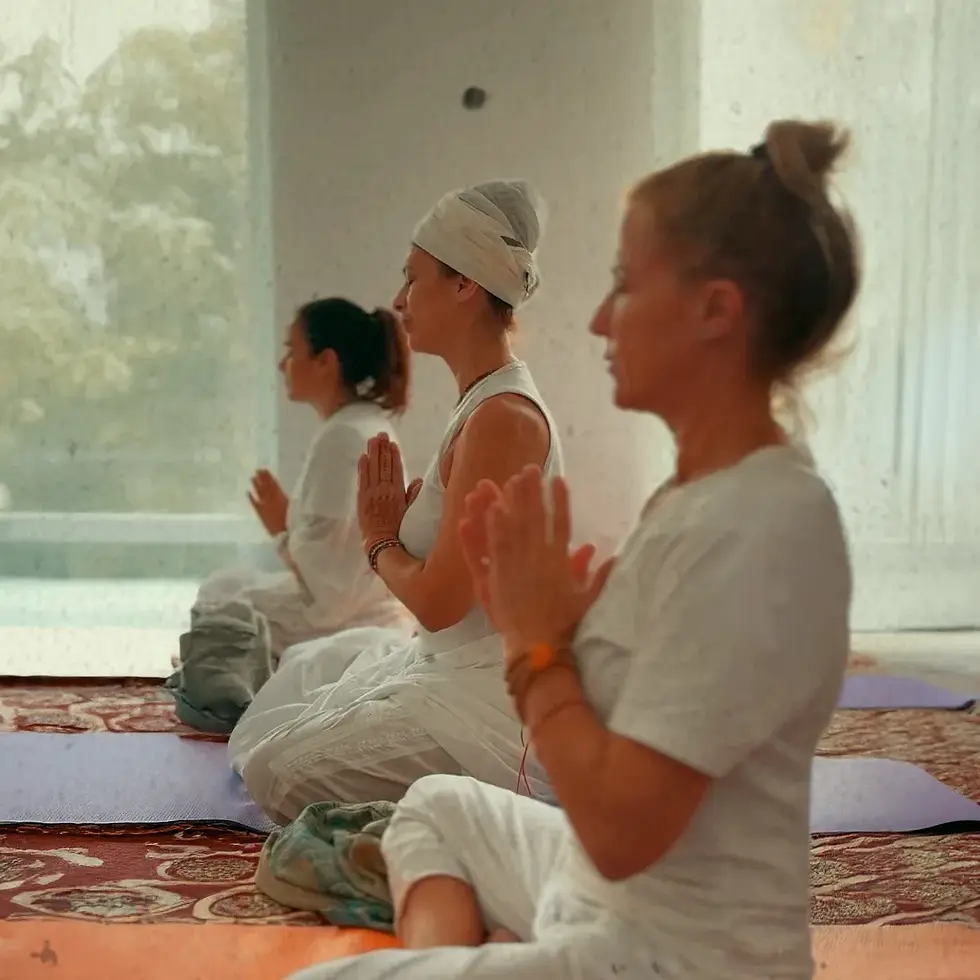 yoga-golgen.png.webp