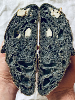 Weizensauerteigbrot