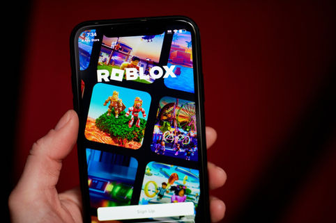أعلنت منصة Roblox عن إطلاق مجموعة جديدة من أدوات الرقابة الأبوية