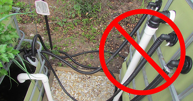 incorrect plumbing on aquaponics system .jpg
