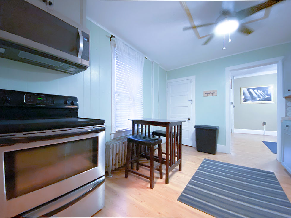 Kitchen_02.jpg