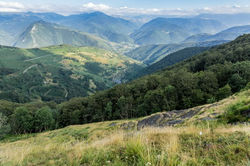 2016-08 De bergen van de Pyreneeën