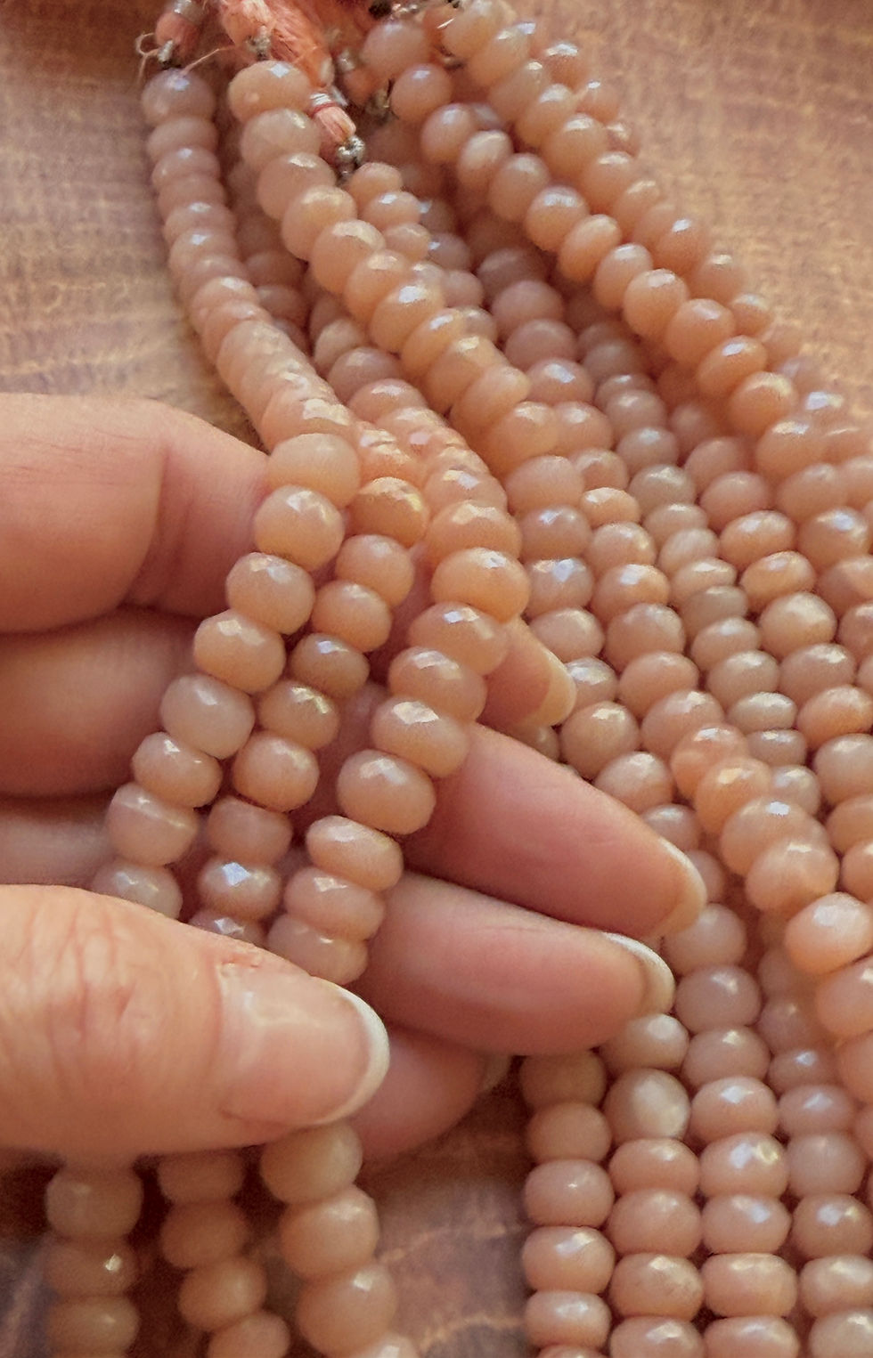 Миниатюра: 9x6mm Faceted Peach Moonstone Rondelles