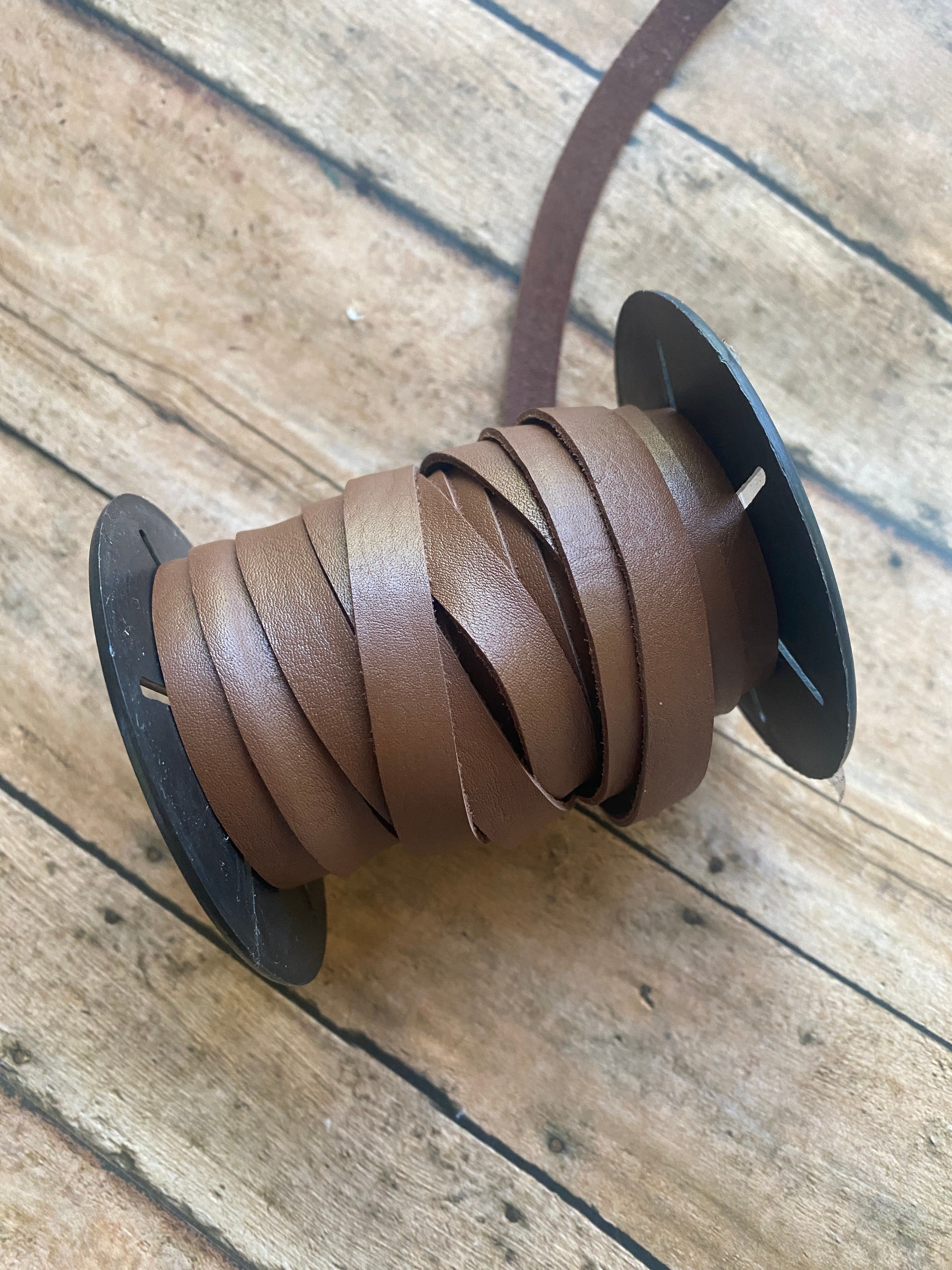 3/8" Deertan Leather Lace